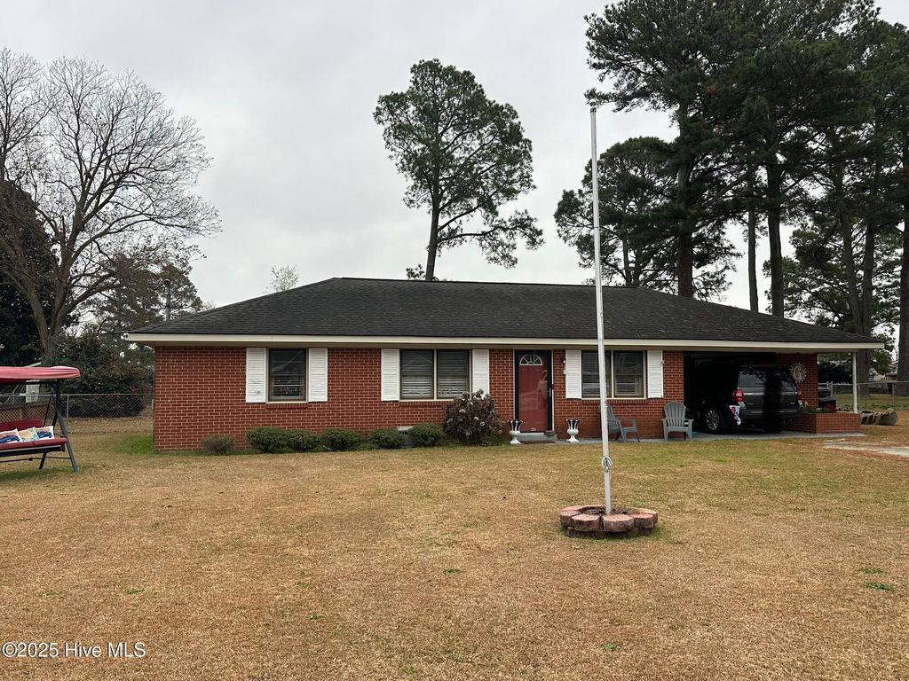 Photo of 1810 Oberry Center Road, Goldsboro, NC 27530 (MLS # 100544718)