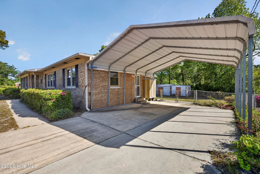 Photo of 4717 Carya Drive, Wilmington, NC 28412 (MLS # 100566296)