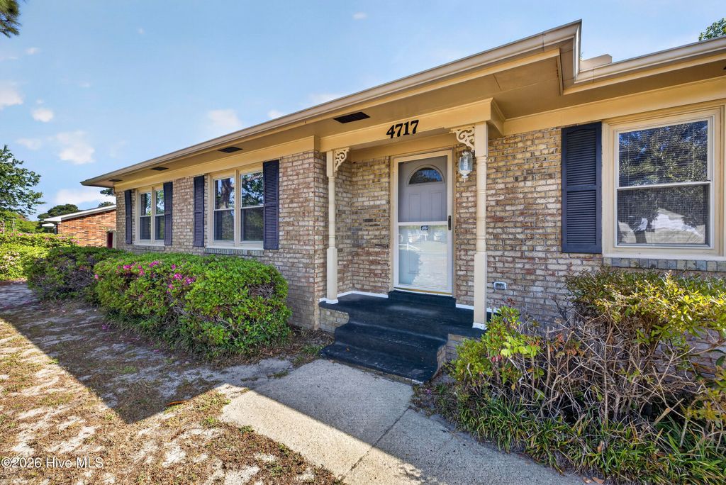 Photo of 4717 Carya Drive, Wilmington, NC 28412 (MLS # 100566296)