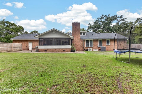 Tiny photo for 154 NW Bridge Road, Jacksonville, NC 28540 (MLS # 100606352)