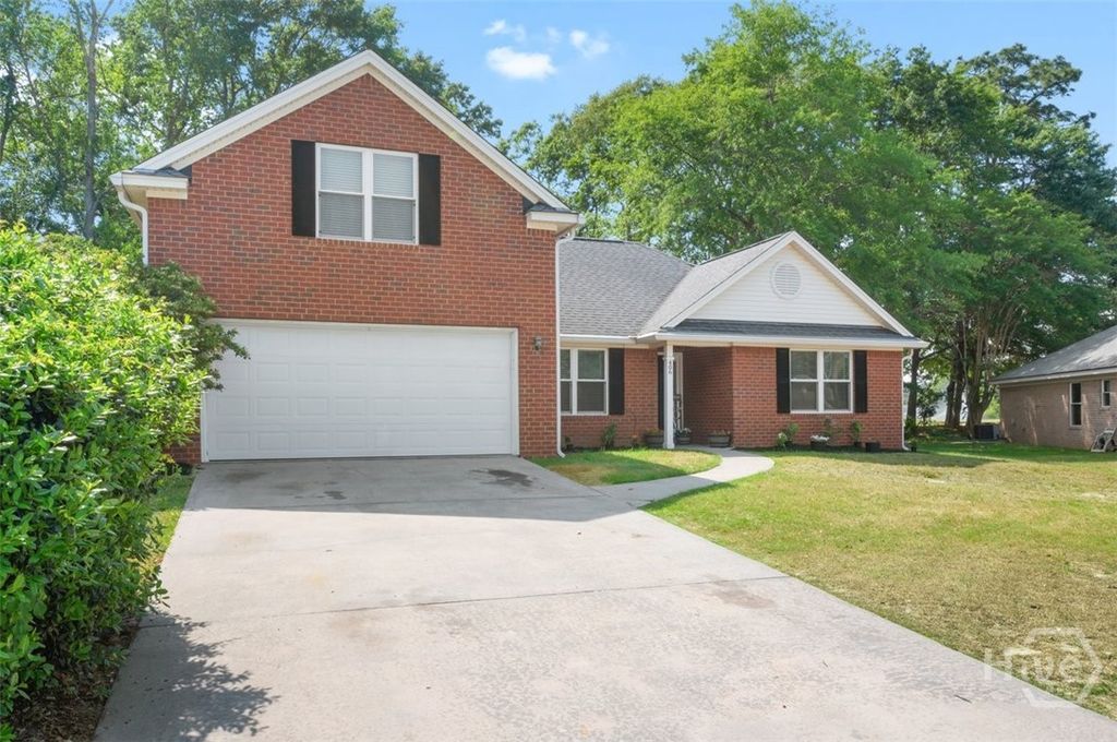 Photo of 406 Roberts Way, Rincon, GA 31326 (MLS # SA355083)