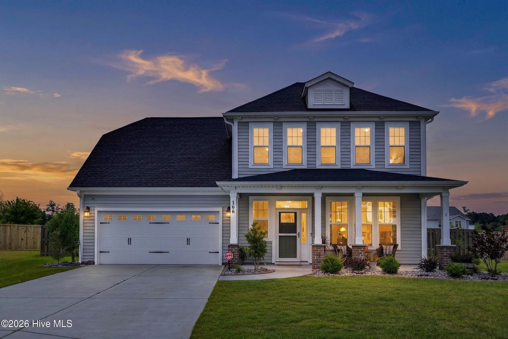 Photo of 166 N Passerine Path, Hampstead, NC 28443 (MLS # 100577073)