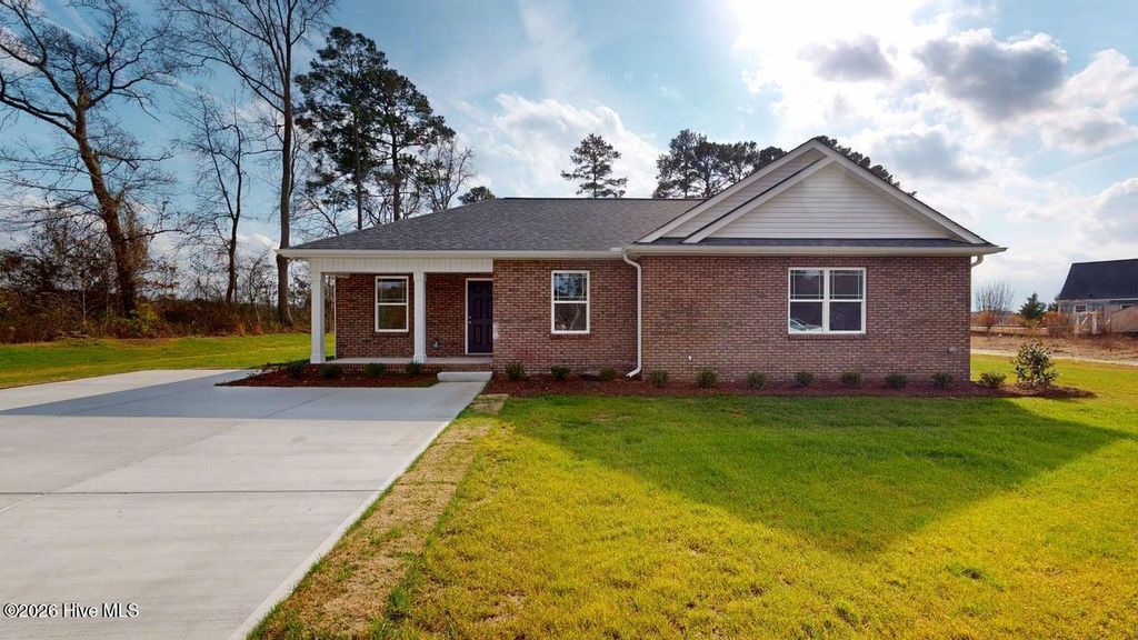 Photo of 304 Sandy Springs Drive, Goldsboro, NC 27534 (MLS # 100568152)