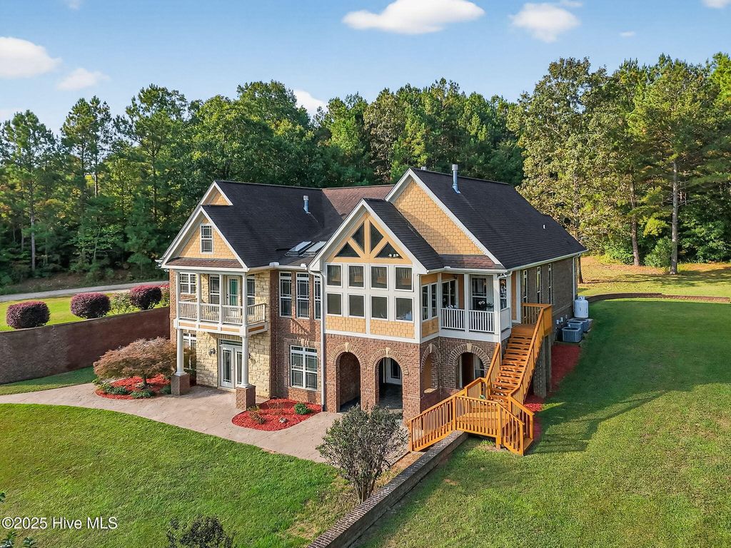 Photo of 6570 Nc 231, Middlesex, NC 27557 (MLS # 100565449)