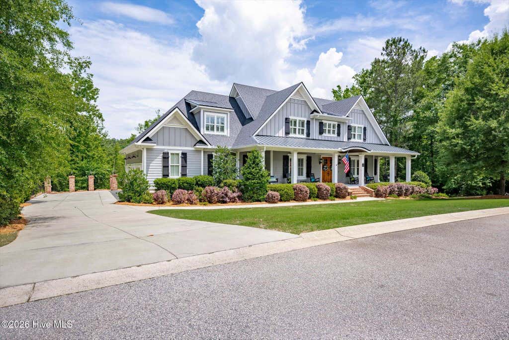 Photo of 1024 Peninsula Crossing Crossing, Evans, GA 30809 (MLS # 100576911)