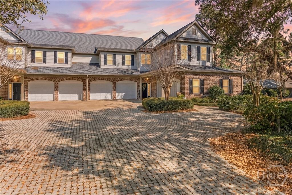 Photo of 704 River Oaks Drive, Richmond Hill, GA 31324 (MLS # SA350609)