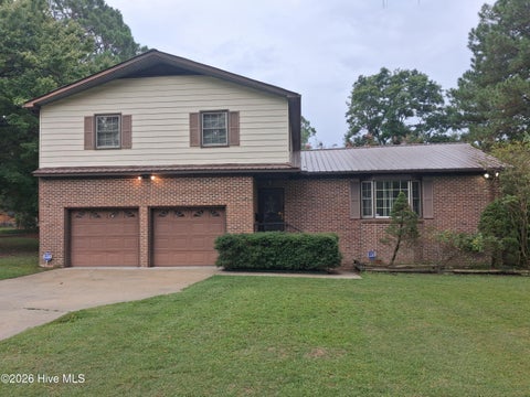Homes For Sale - 604 Eleanor Street<br/> Greenville, NC 27858