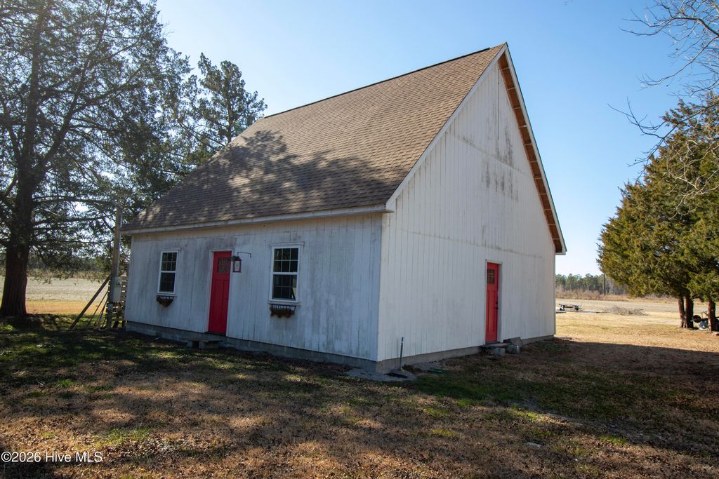 Photo of 1426 E Bear Swamp Road, Hertford, NC 27944 (MLS # 100551570)