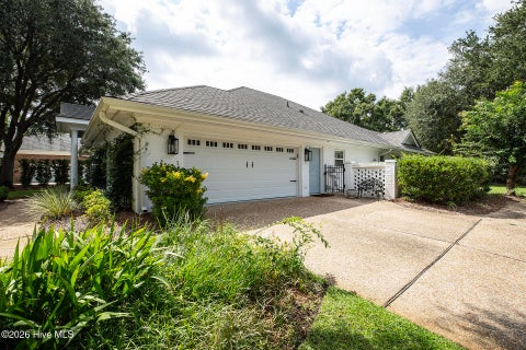 Tiny photo for 800 Fox Ridge Lane, Wilmington, NC 28405 (MLS # 100603442)