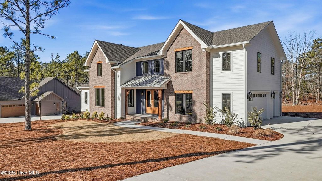 Photo of 160 Sugar Sand Lane, West End, NC 27376 (MLS # 100549460)