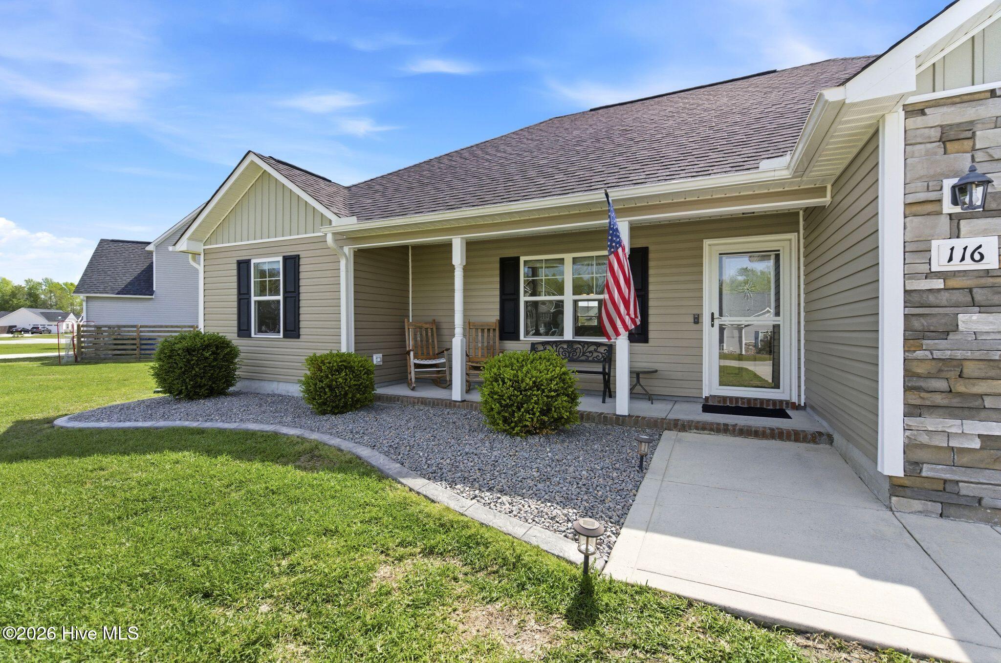 116 Bridgeport Drive