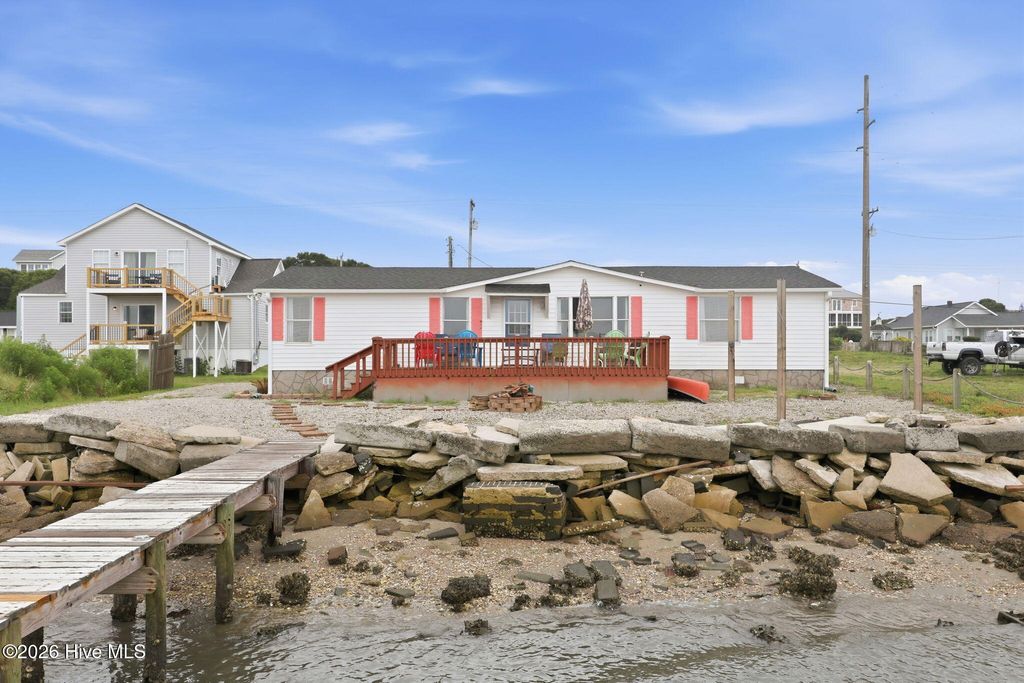 Photo of 1072 Salter Path Road, Salter Path, NC 28512 (MLS # 100590384)