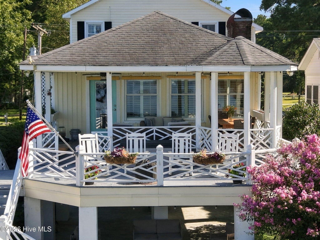 Photo of 338 Cypress Shore Road, Washington, NC 27889 (MLS # 100604702)