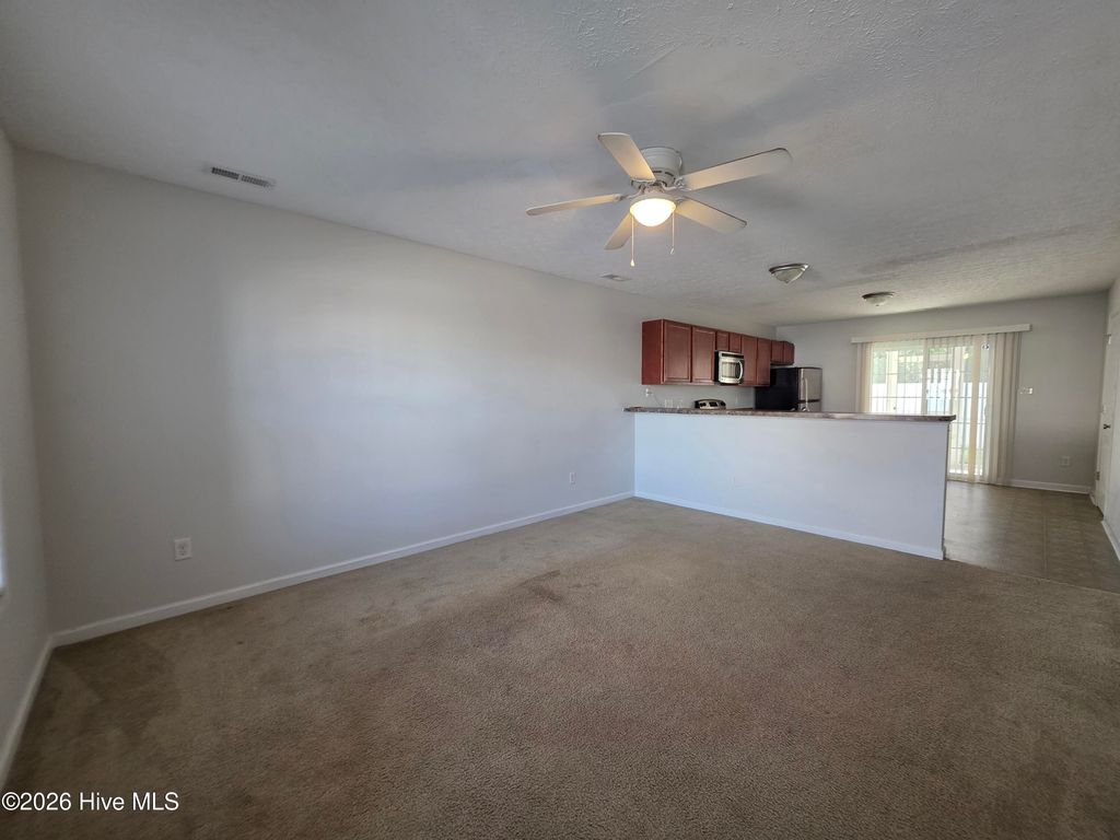 Photo of 433 Falls Cove, Jacksonville, NC 28546 (MLS # 100561348)