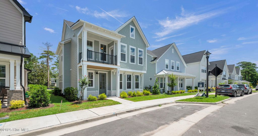 Photo of 3817 Mason Port Drive #98, Wilmington, NC 28409 (MLS # 100491805)