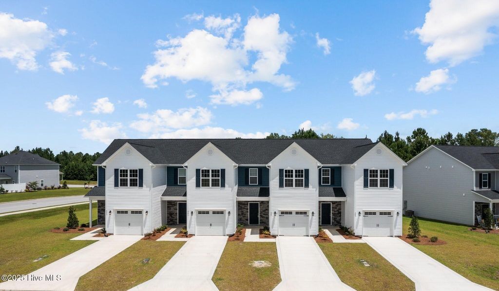 Photo of 207 Verrazzano Lane, Jacksonville, NC 28546 (MLS # 100570628)