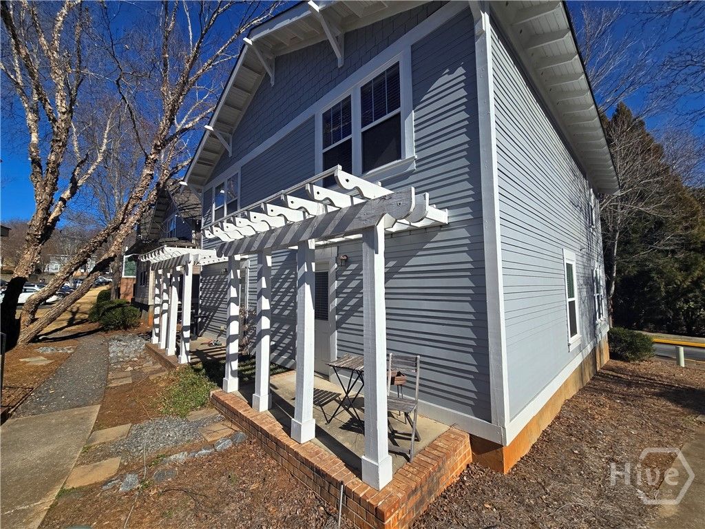 Photo of 490 Barentt Shoals Rd #547, Athens, GA 30605 (MLS # CL349004)