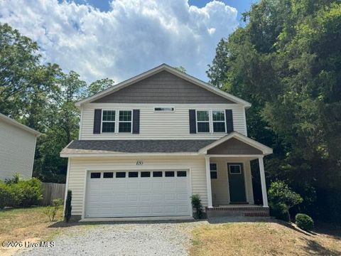 Homes For Rent - 1050 W Indiana Avenue<br/> Southern Pines, NC 28387