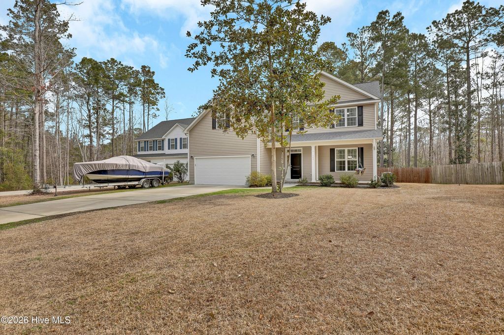 Photo of 105 Henry Lane, New Bern, NC 28560 (MLS # 100554526)