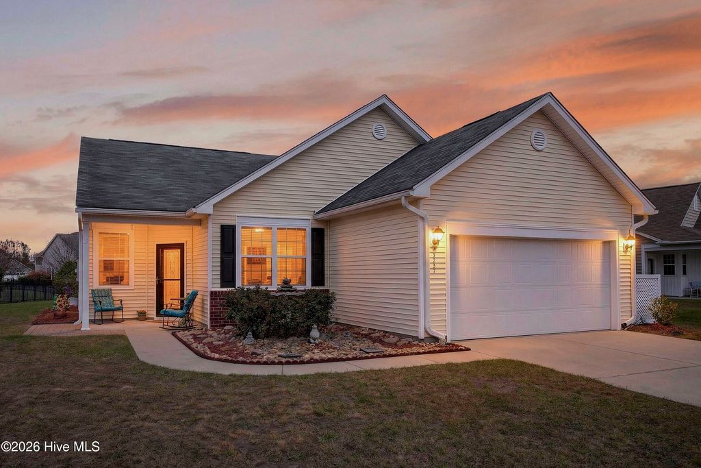 Photo of 5257 Windward Way, Southport, NC 28461 (MLS # 100564914)