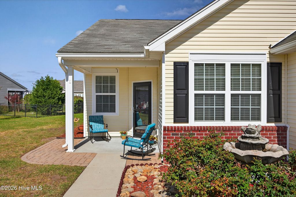 Photo of 5257 Windward Way, Southport, NC 28461 (MLS # 100564914)