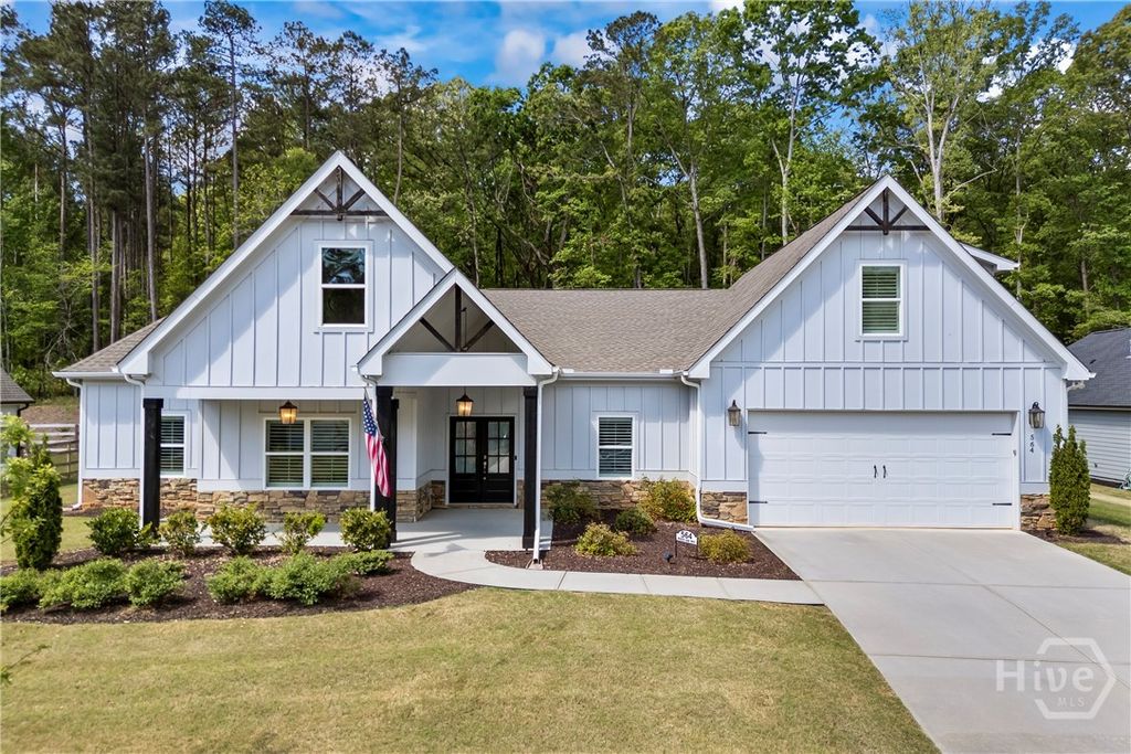 Photo of 564 White Oak Way, Monroe, GA 30655 (MLS # CL354039)