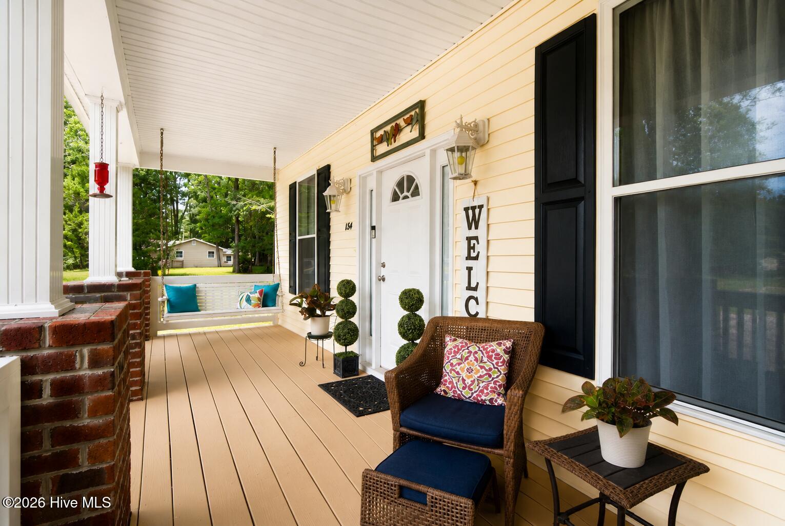 134 Chestnut Street - Photo 2
