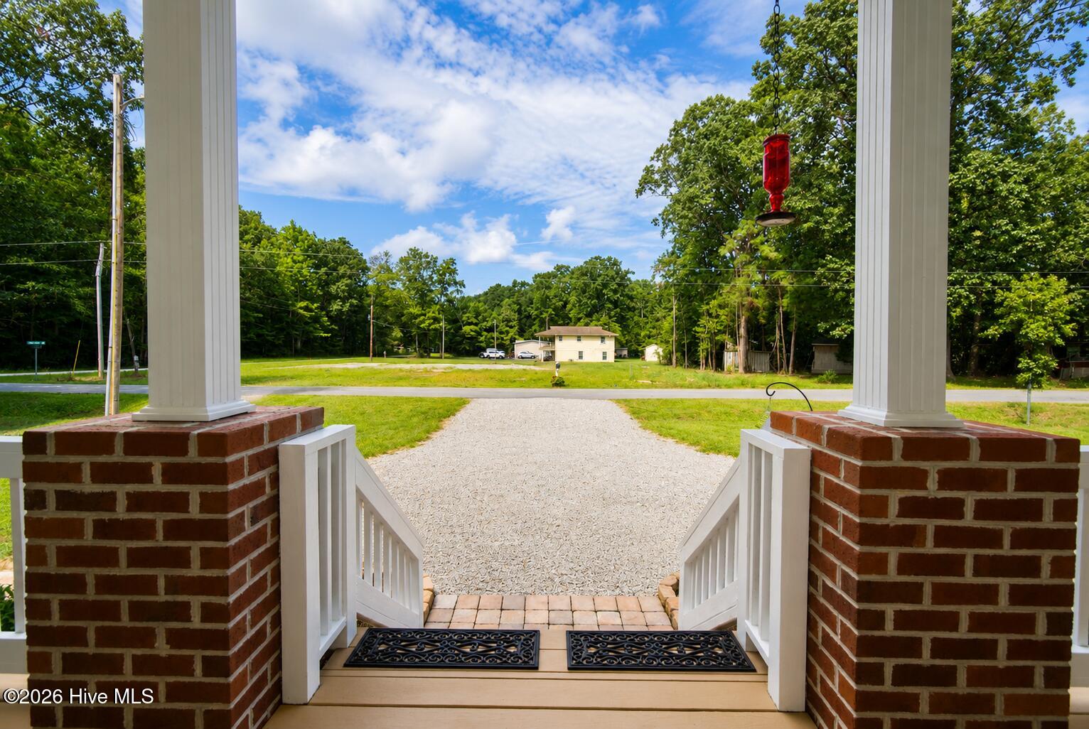 134 Chestnut Street - Photo 3