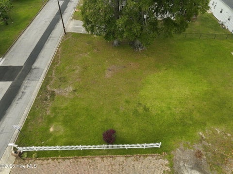 Tiny photo for 302 E Hargett Street, Richlands, NC 28574 (MLS # 100609714)