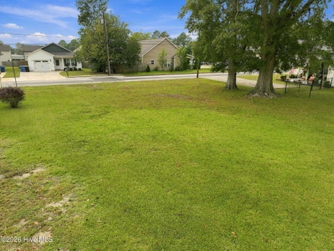 Tiny photo for 302 E Hargett Street, Richlands, NC 28574 (MLS # 100609714)
