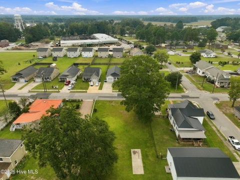 Tiny photo for 302 E Hargett Street, Richlands, NC 28574 (MLS # 100609714)
