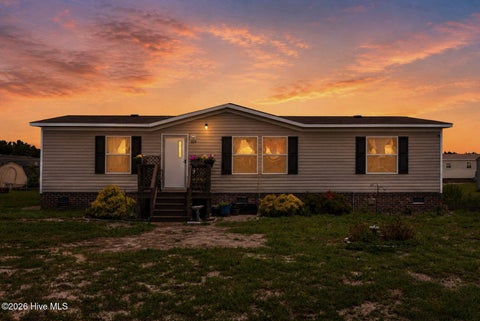 Mobile Home For Sale - 109 Dogwood Circle<br/> Duplin County, Warsaw, NC 28398