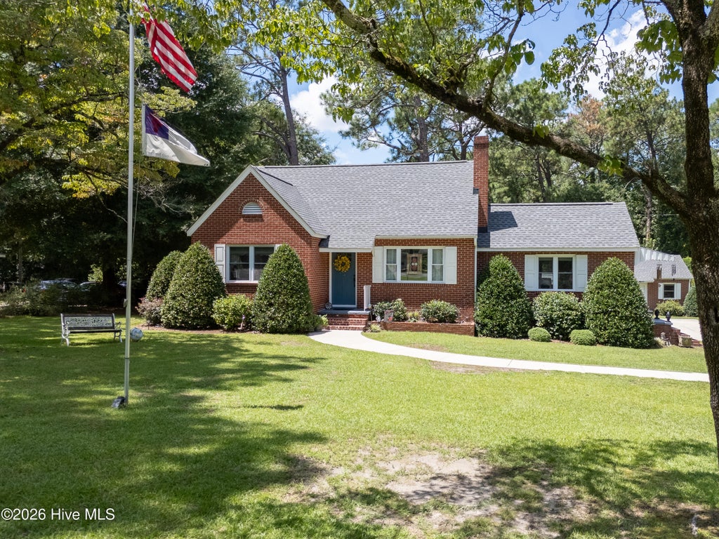 Photo of 1301 N Poplar Street, Aberdeen, NC 28315 (MLS # 100596072)