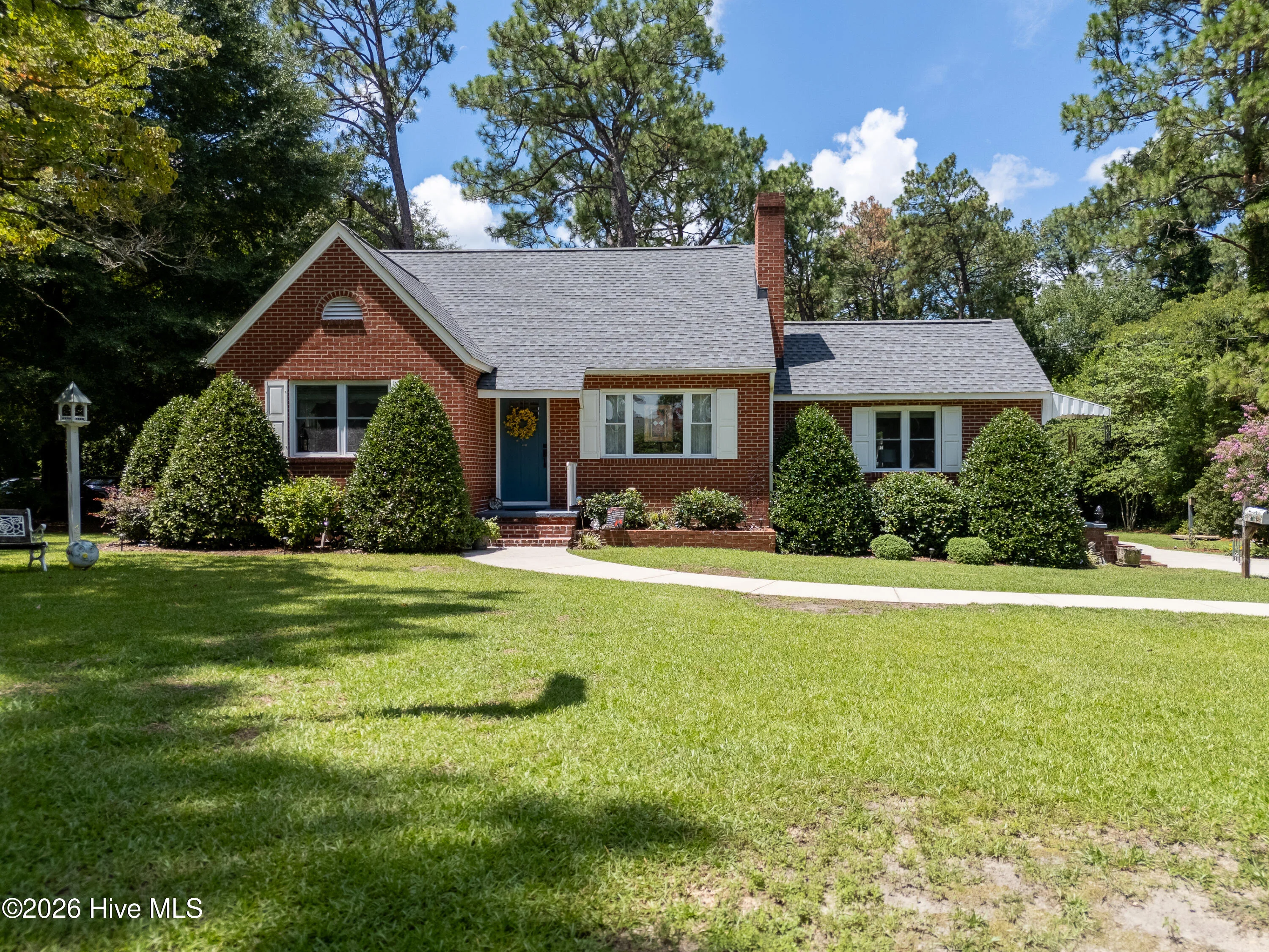 1301 N Poplar Street