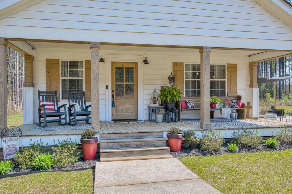 Photo of 1576 Lewis Crook Road, Lincolnton, GA 30817 (MLS # 553604)