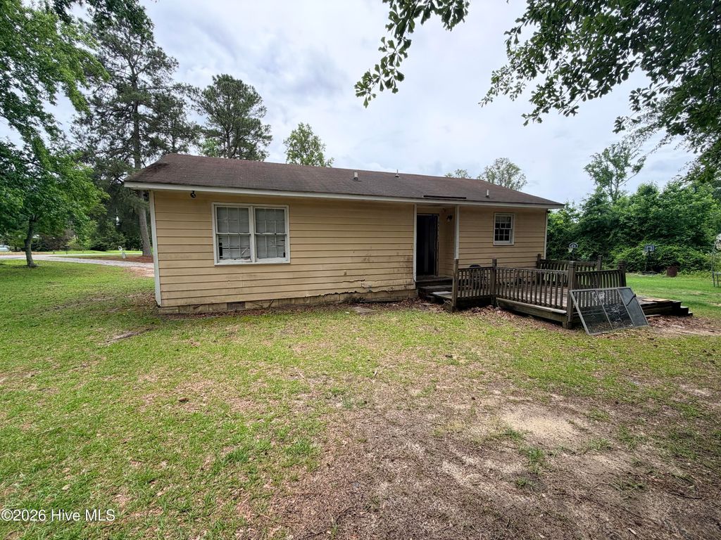 Photo of 199 Zoo Road S, Roanoke Rapids, NC 27870 (MLS # 100577774)