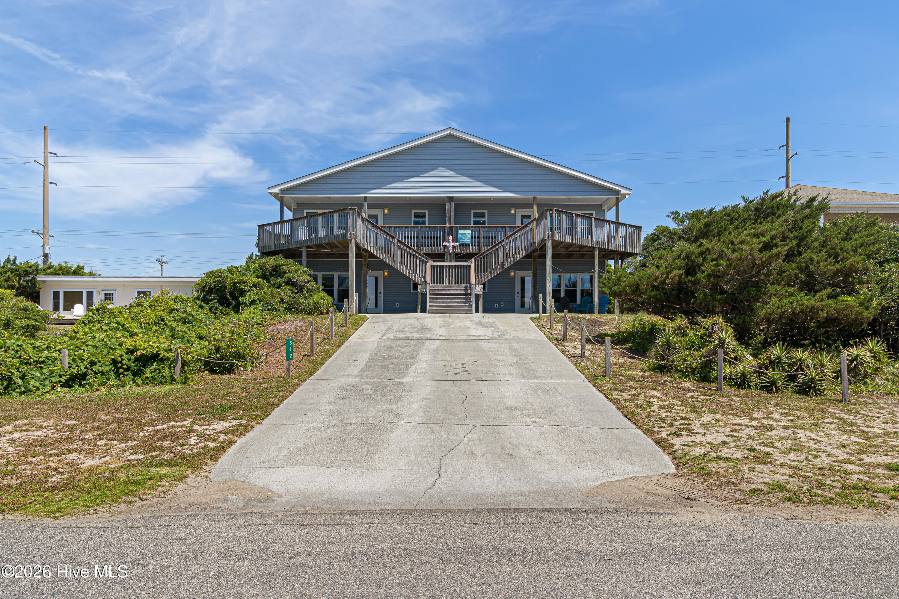 512 Ocean Drive E&W