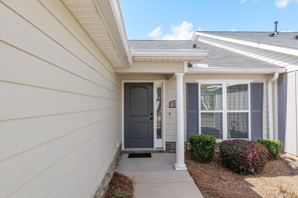 Photo of 722 Edenberry Street, Grovetown, GA 30813 (MLS # 553246)