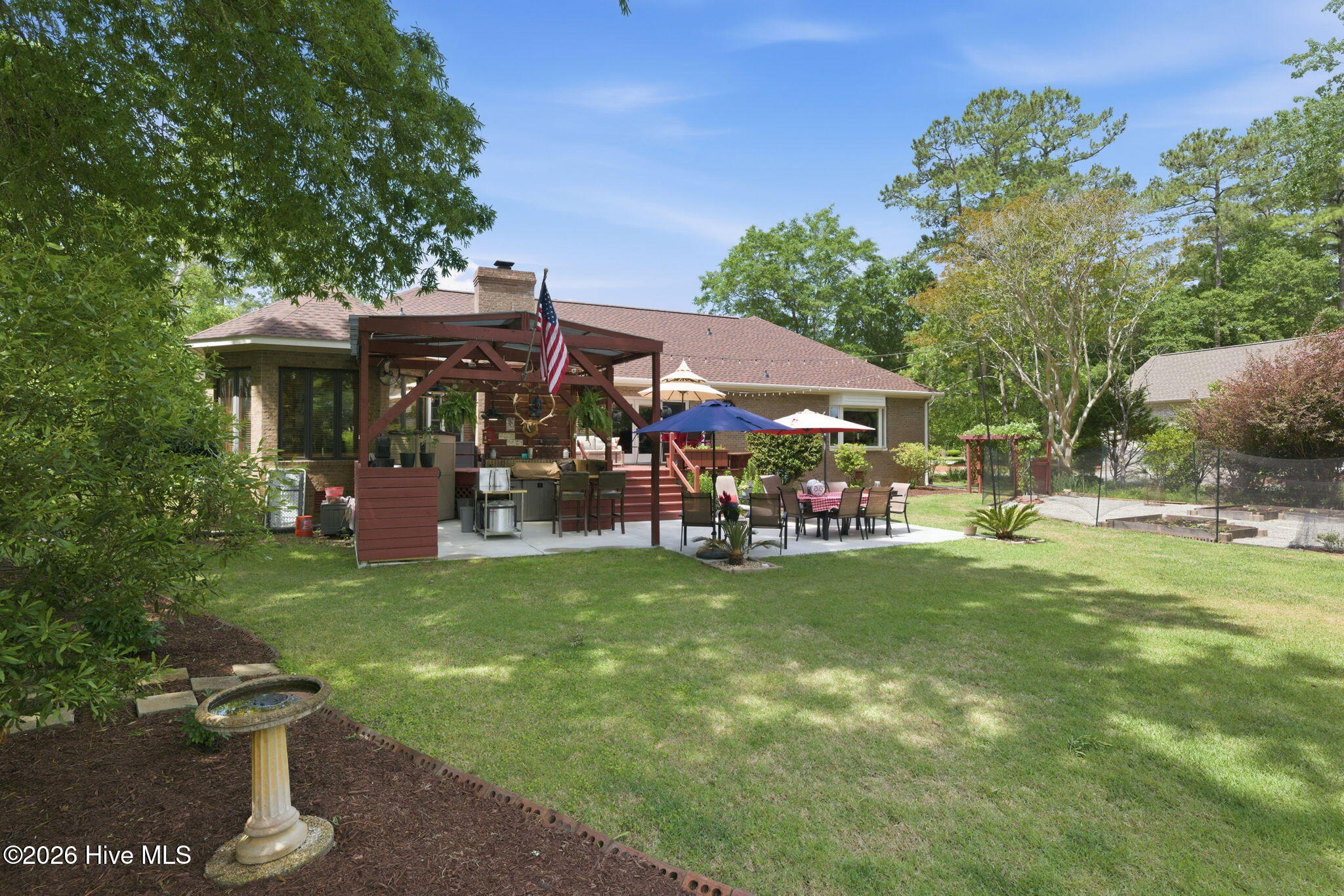 1211 Pine Valley Drive