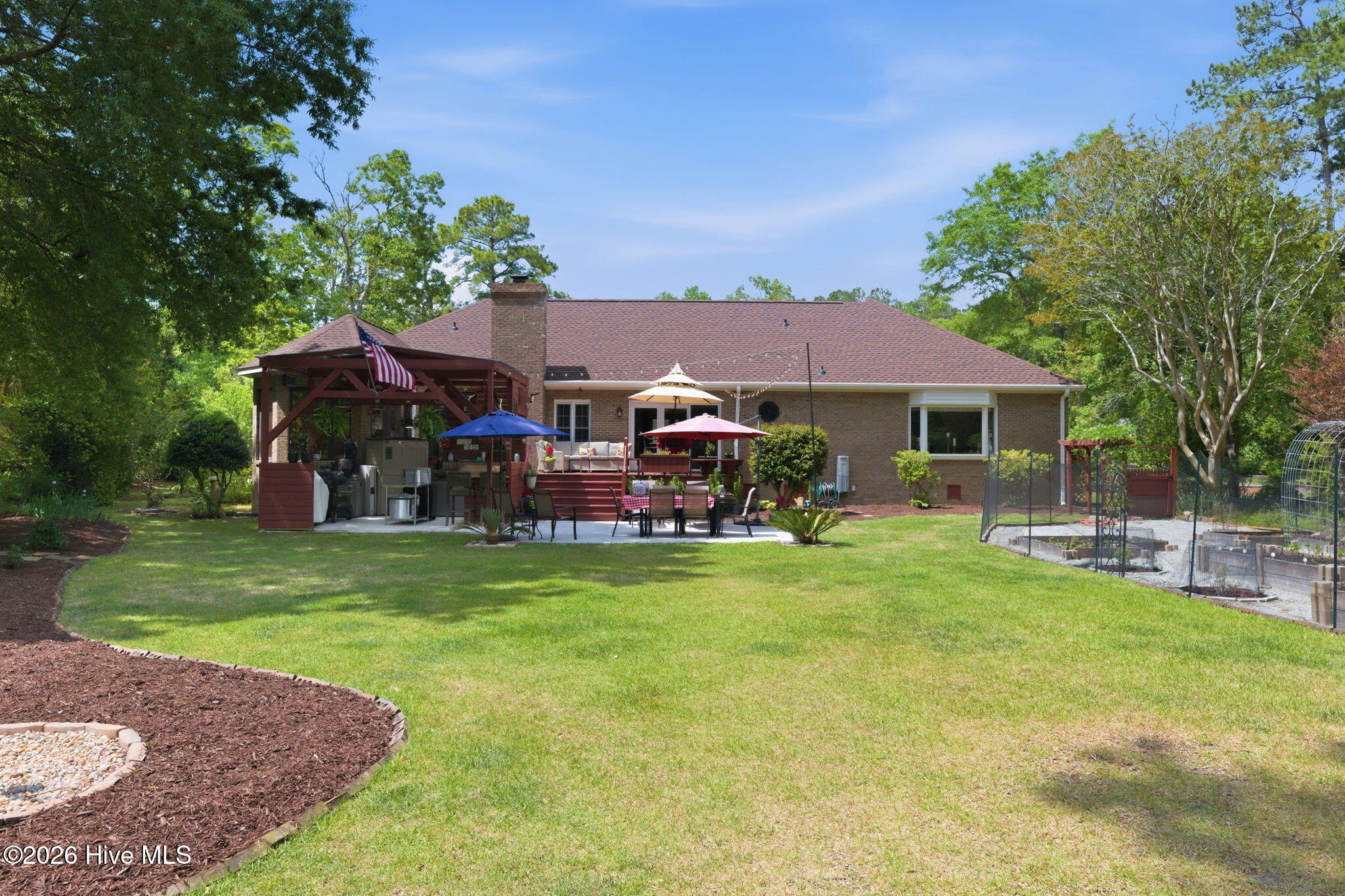 1211 Pine Valley Drive