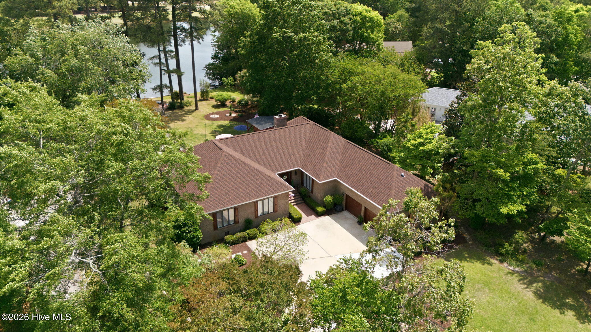 1211 Pine Valley Drive