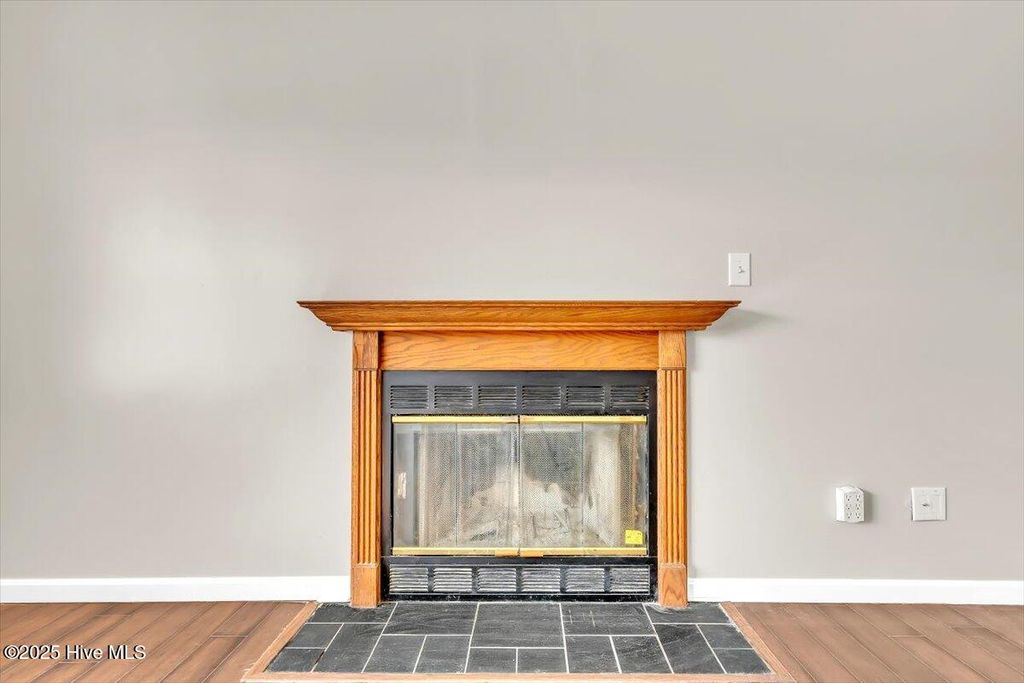 Photo of 243 Zachary Lane, Hubert, NC 28539 (MLS # 100538158)