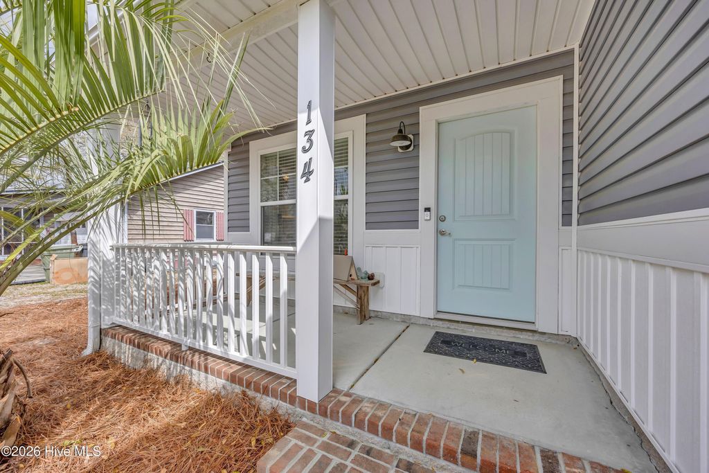 Photo of 134 NW 17th Street, Oak Island, NC 28465 (MLS # 100565000)