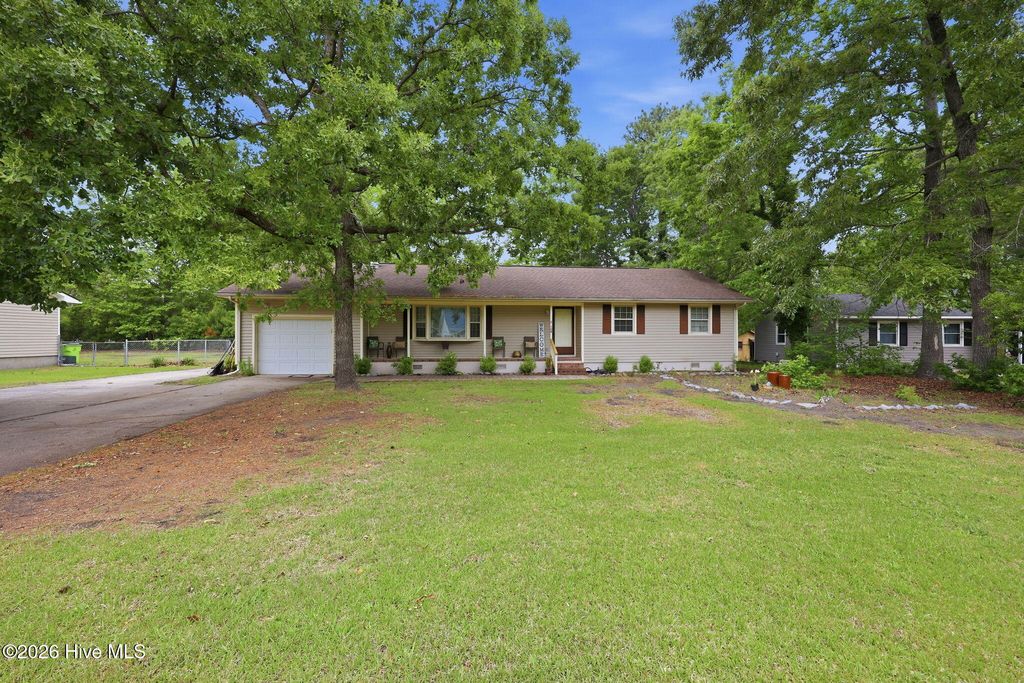 Photo of 109 Bells Court, Havelock, NC 28532 (MLS # 100565829)