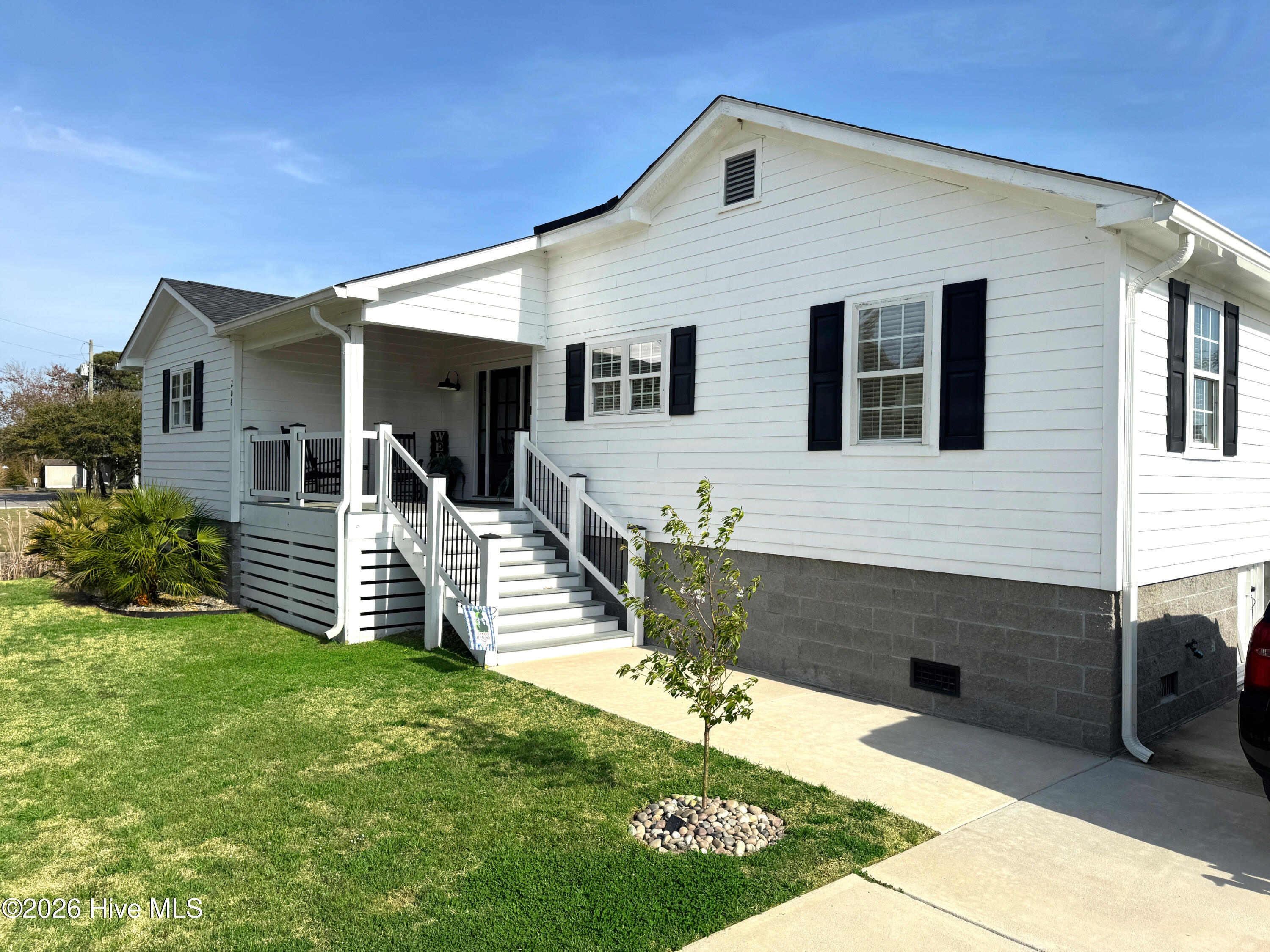 206 Goose Creek Loop Road