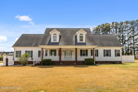 Homes For Sale - 819 Badger Circle<br/> Greenville, NC 27834