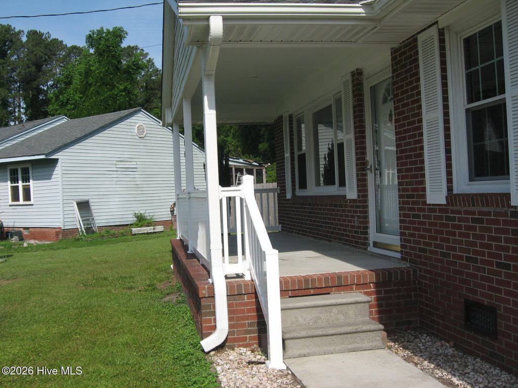 Photo of 714 Lee Drive, Havelock, NC 28532 (MLS # 100575185)