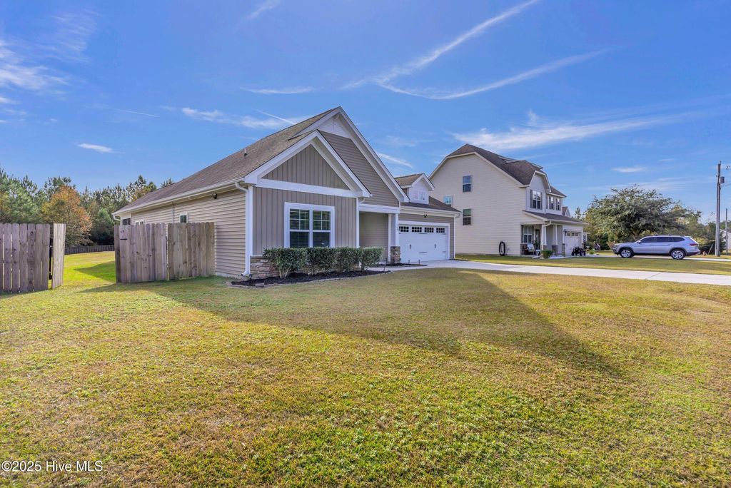 Photo of 109 Courtney Drive, Jacksonville, NC 28540 (MLS # 100541377)
