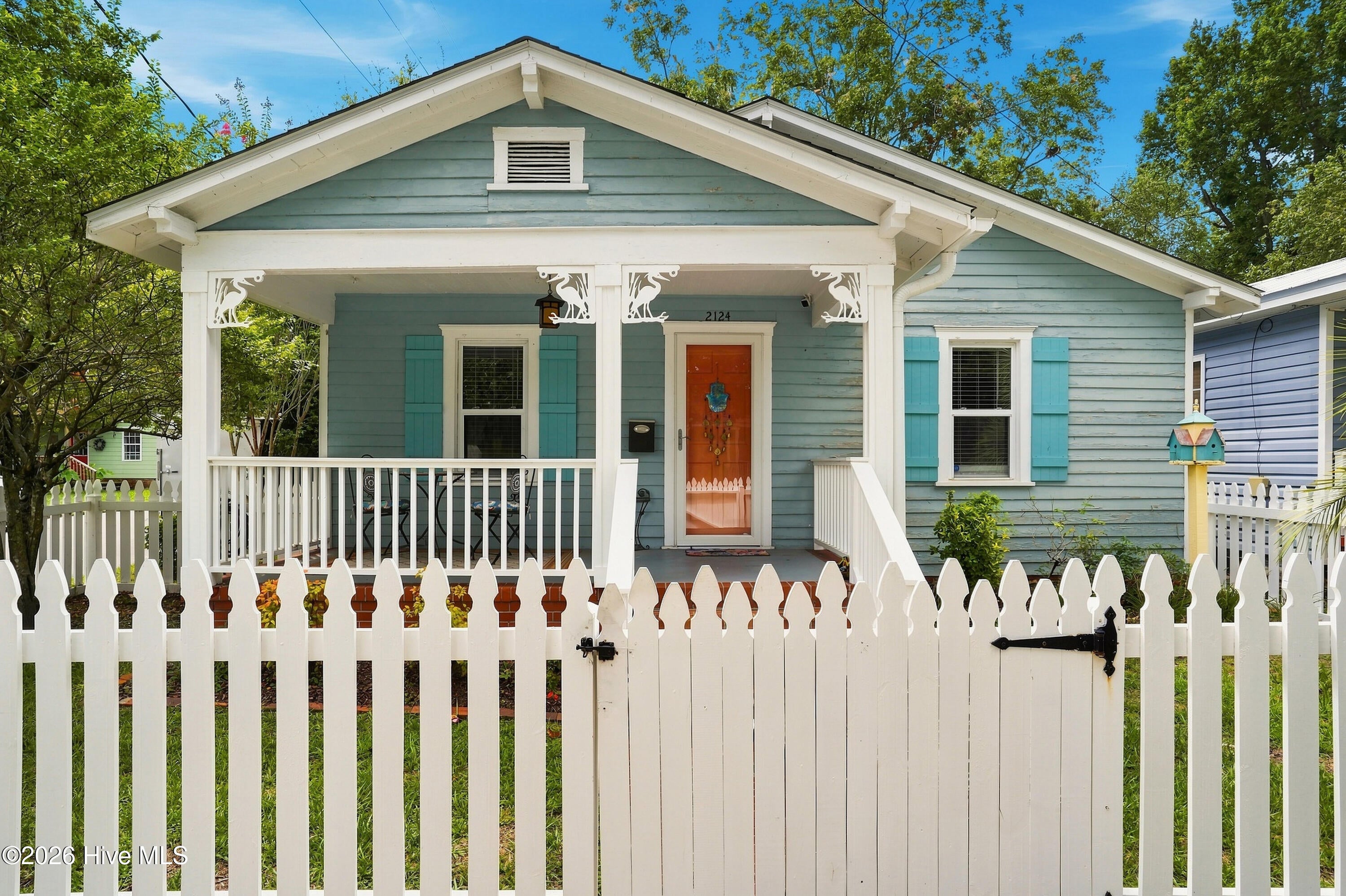 2124 Barnett Avenue