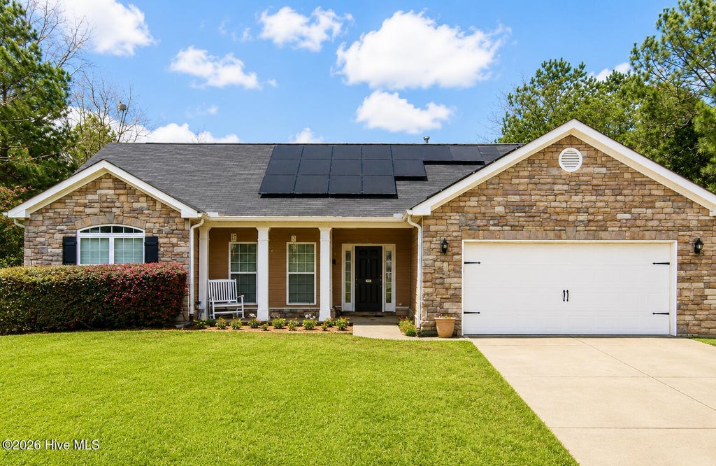 Photo of 330 Foxchase Circle, North Augusta, SC 29860 (MLS # 100591948)